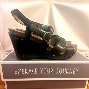 Dansko wedge sandles